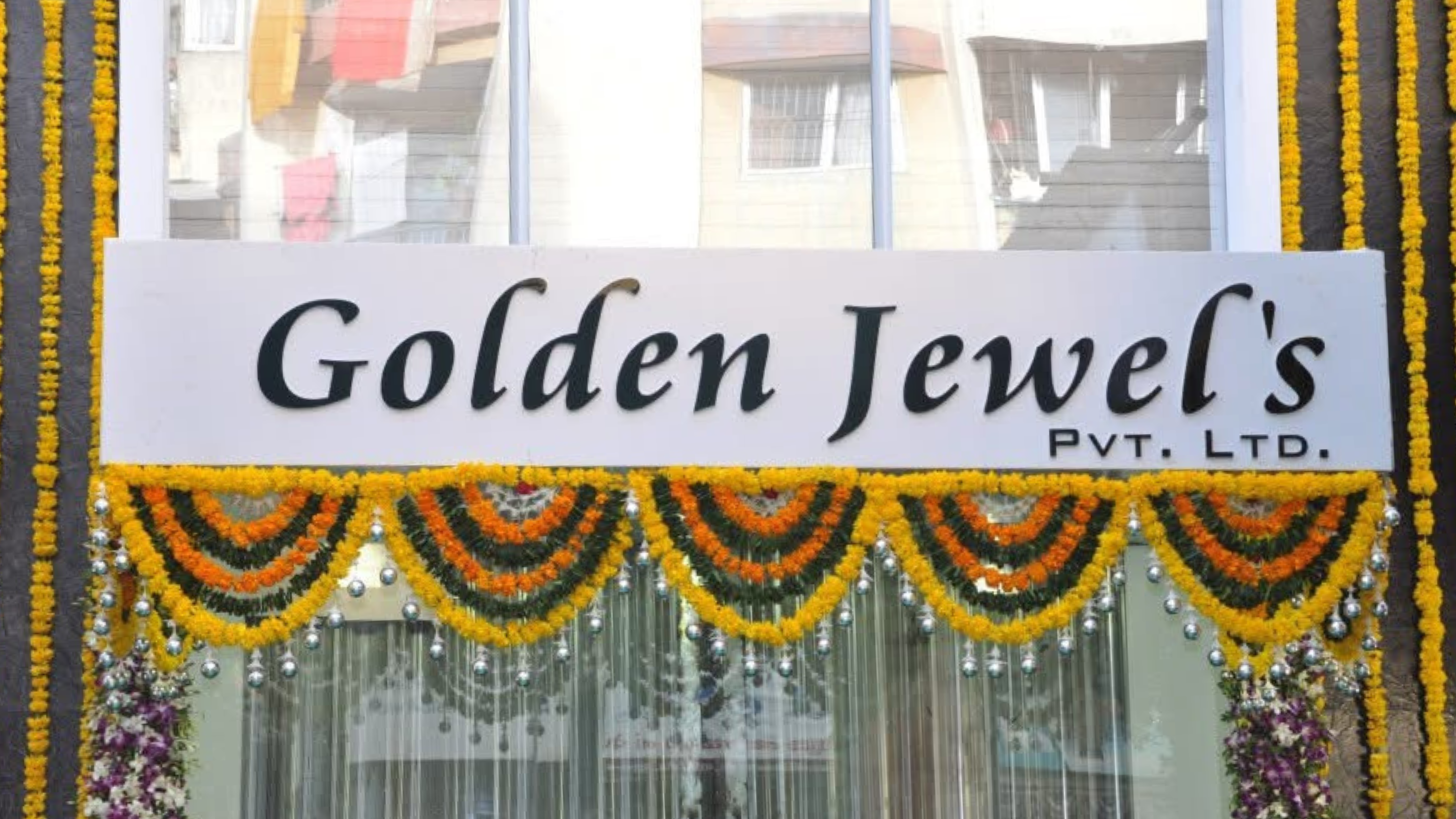 Golden Jewels Surat 2011